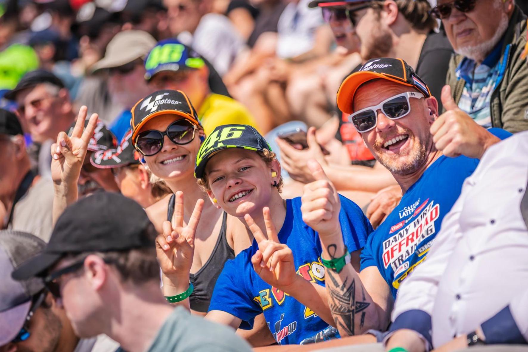 100 Jaar Tt Circuit Assen 2025 Glamping Incl Stroom Exteriör bild
